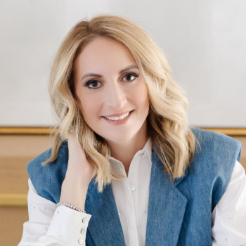 Amy Switzer