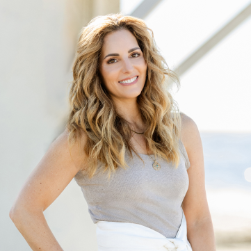 Lisa McDennon