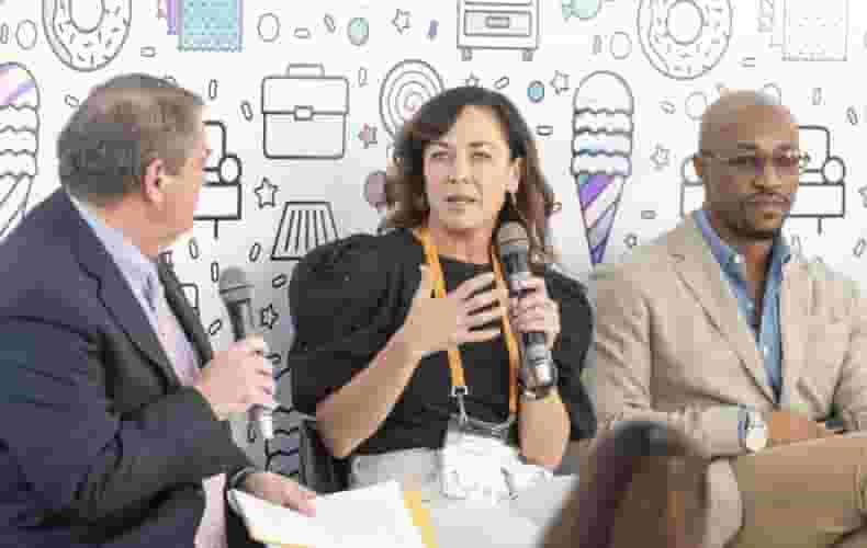  Discover key insights from industry experts